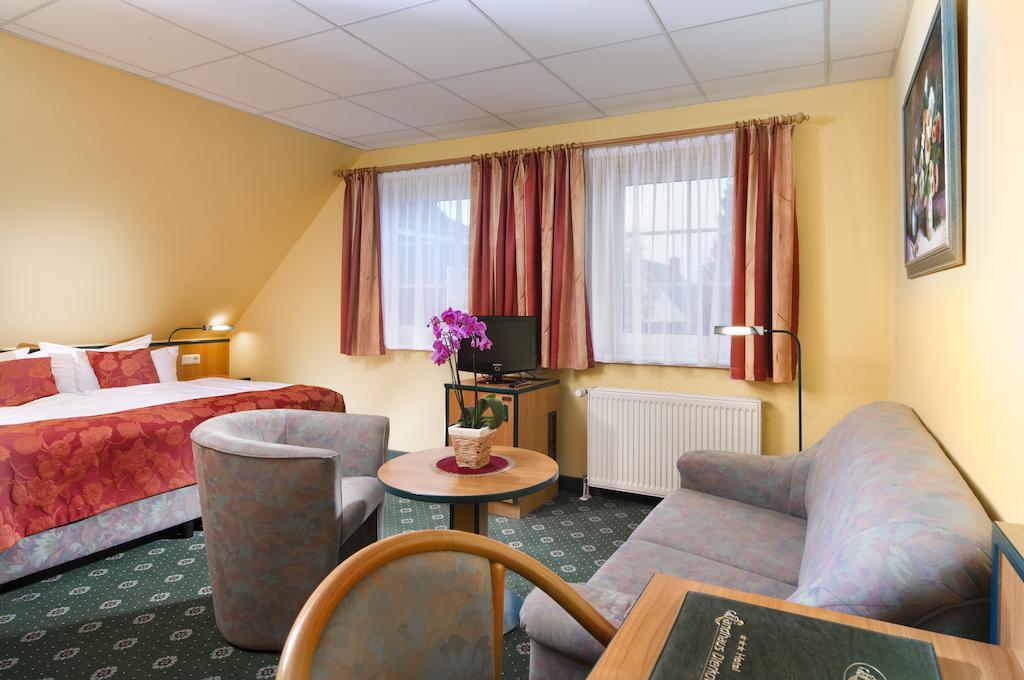 Hotel Landhaus Dierkow Rostock Zimmer foto